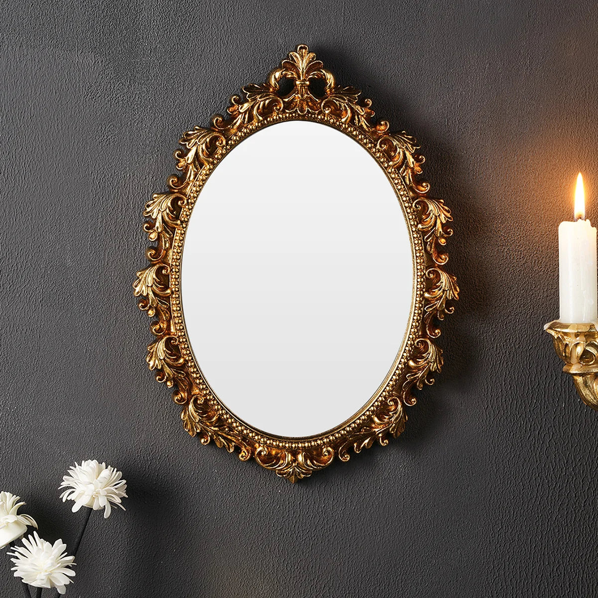 Espelho Decorativo Oval Dourado para Parede em parede decorada