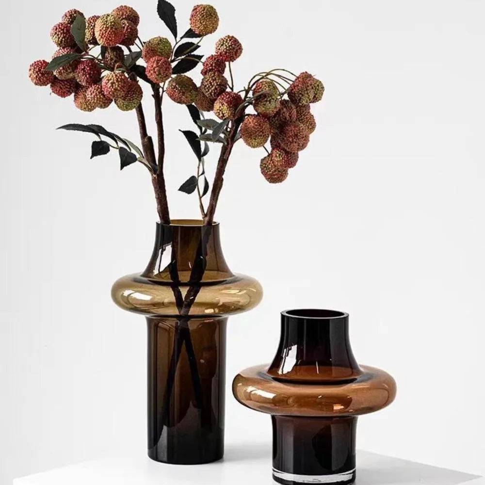 Vaso Decorativo Âmbar Artístico de Vidro para Mesa em sala decorada