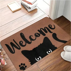 Capacho de Gato Preto Antiderrapante em uso real no ambiente