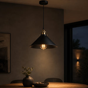 Efeito de luz direcionada da luminária pendente industrial