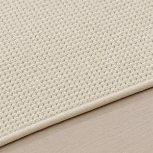Detalhe de textura e acabamento do Tapete Minimalista para Sala Grande em Tons Claros