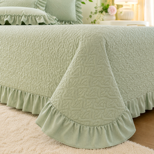 Imagem complementar do Colcha Matelada Minimalista para Cama
