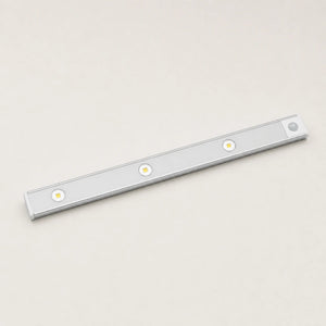Luminária LED prata para armário de 40 cm