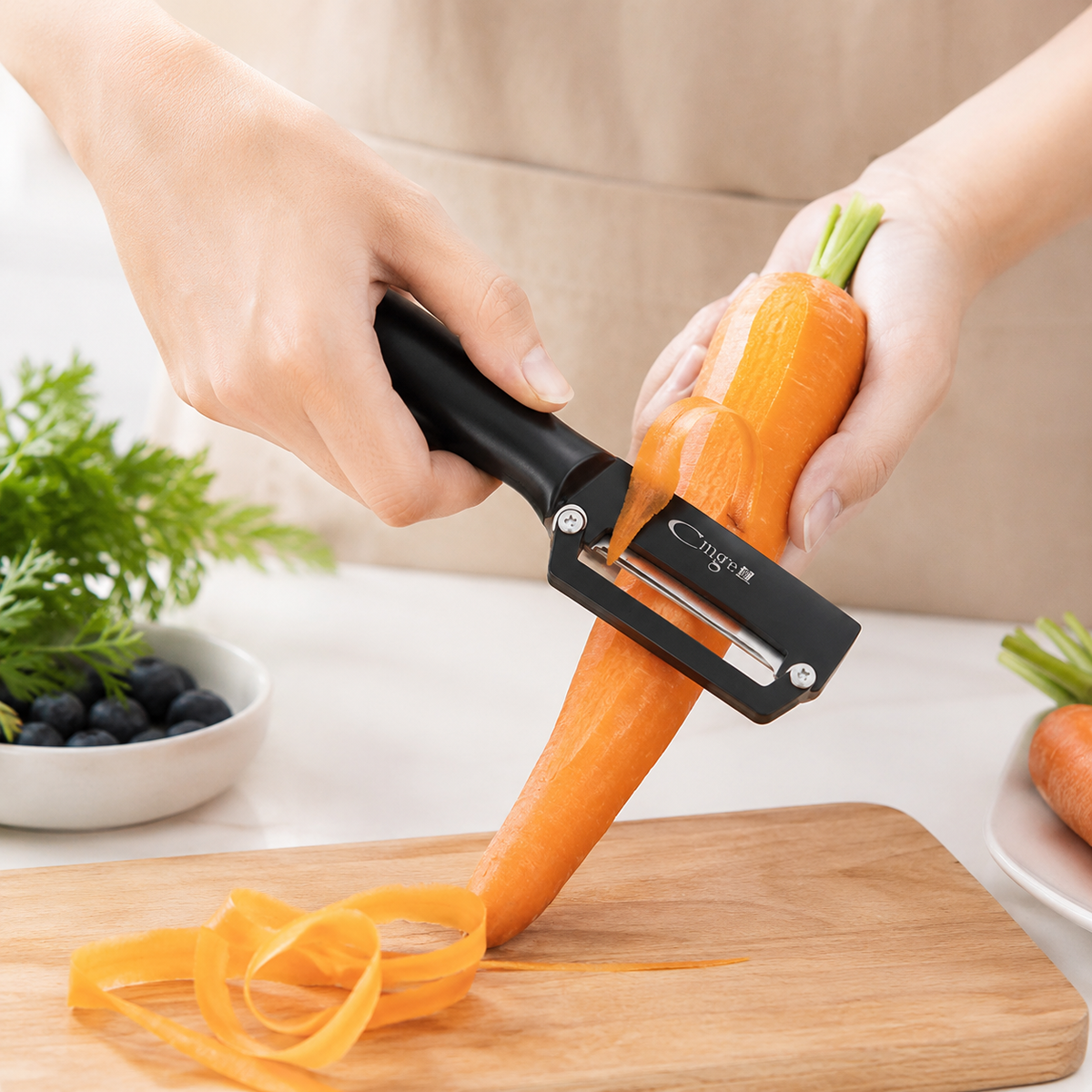 Descascador de Aço Inox para Frutas e Legumes – Viorenna