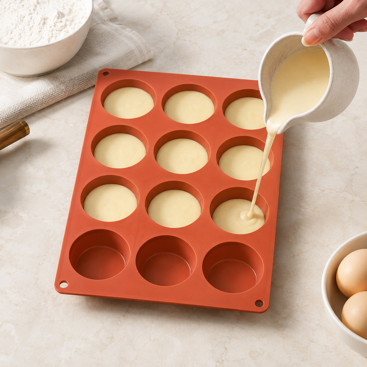 Forma de Silicone 12 Cavidades para Muffins – Viorenna