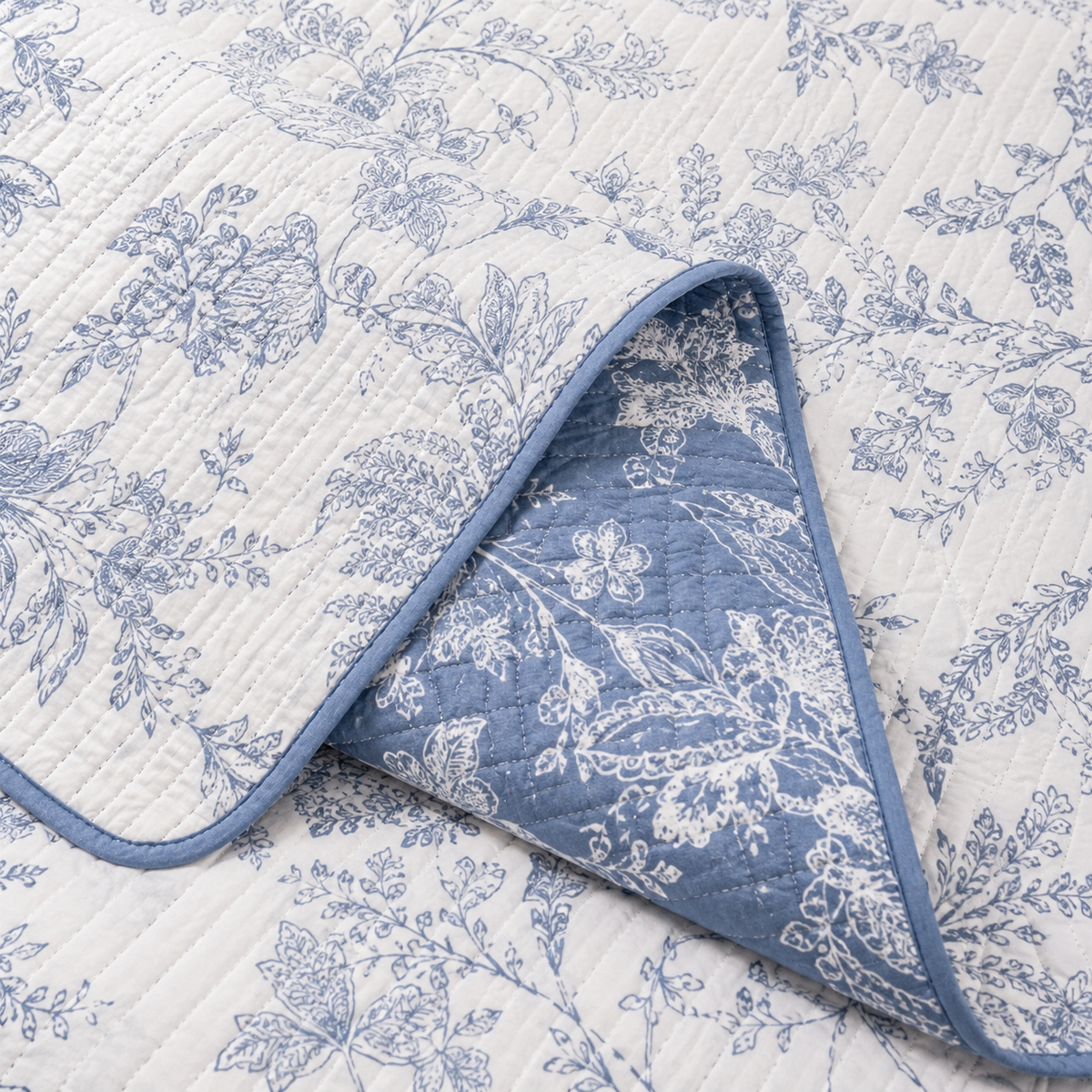Kit Colcha Floral Ondulada com Fronhas – Viorenna