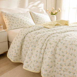 Manta Floral Leve para Cama e Sofá – Viorenna