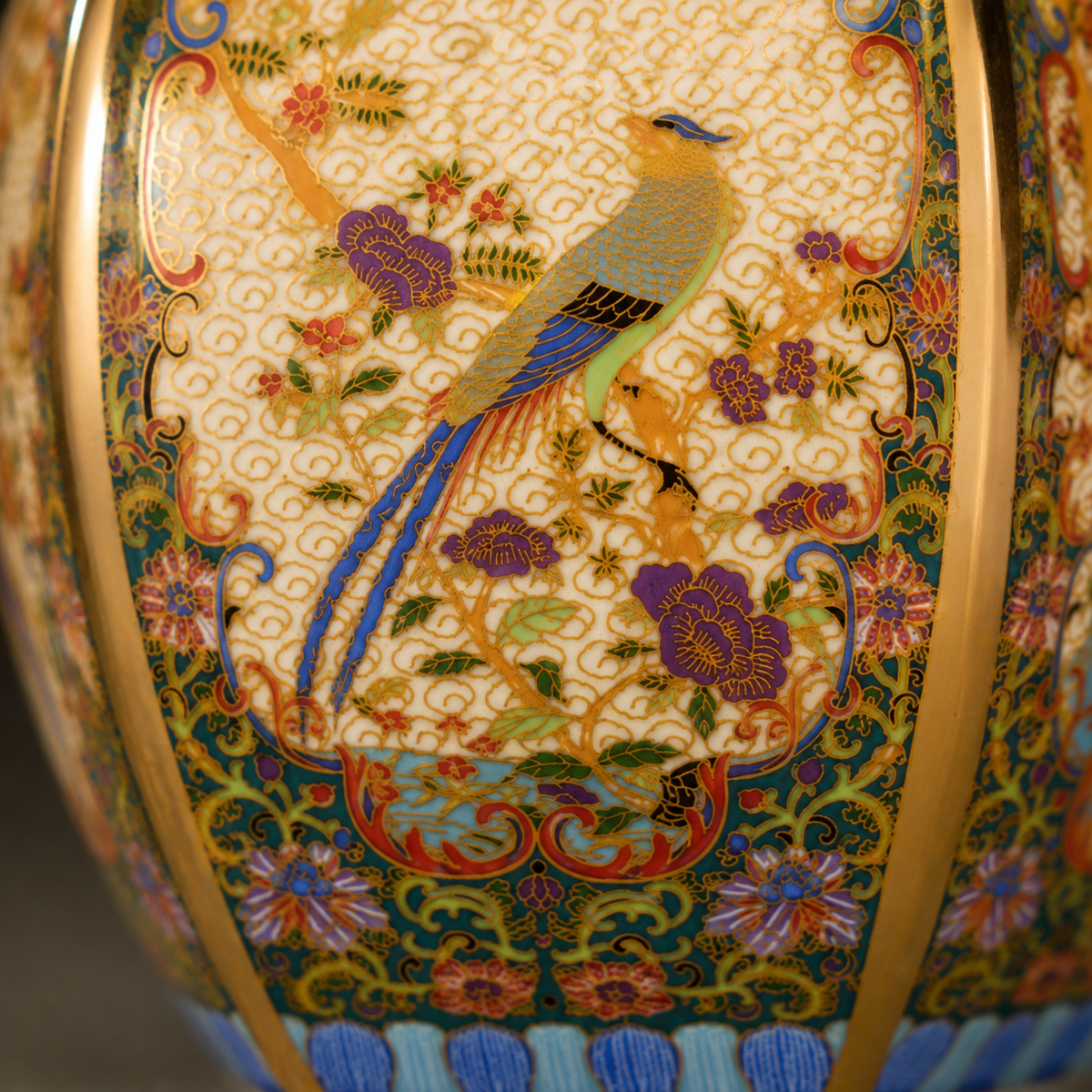 Vaso Decorativo de Porcelana para Mesa – Viorenna
