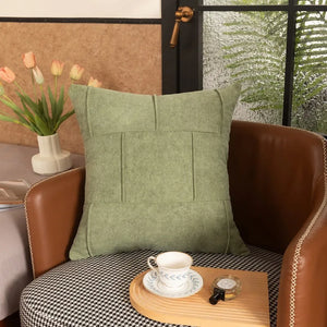 Almofada Decorativa Lisa para Sofá com detalhe de textura e acabamento