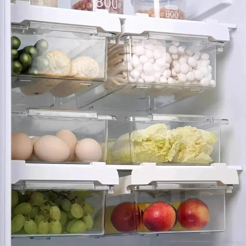 Cesto Retrátil Transparente para Geladeira otimizando espaço na geladeira