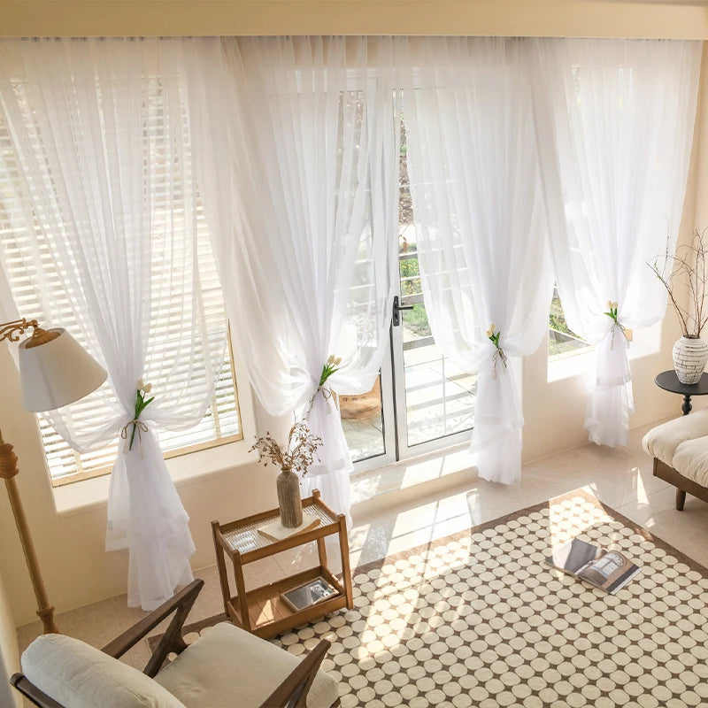 Cortina Voil Transparente Branca para Janela em sala decorada