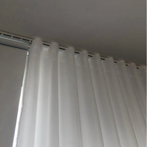 Cortina Voil Wave Sob Medida para Sala com detalhe de textura e acabamento