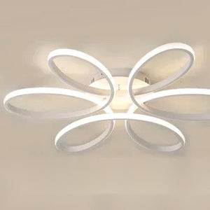 Detalhe da estrutura e da construção do lustre LED floral