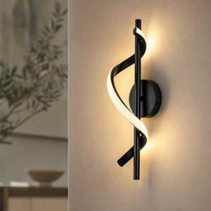Efeito de iluminacao decorativa da arandela espiral na parede