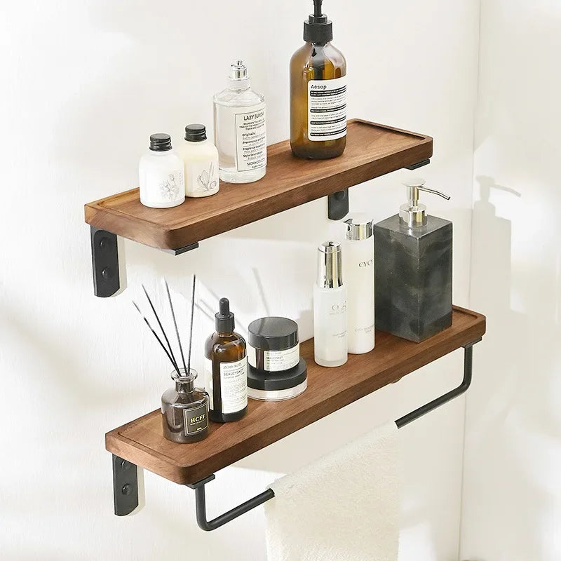 Kit de Acessórios para Banheiro em Madeira e Preto Fosco em banheiro ou lavabo