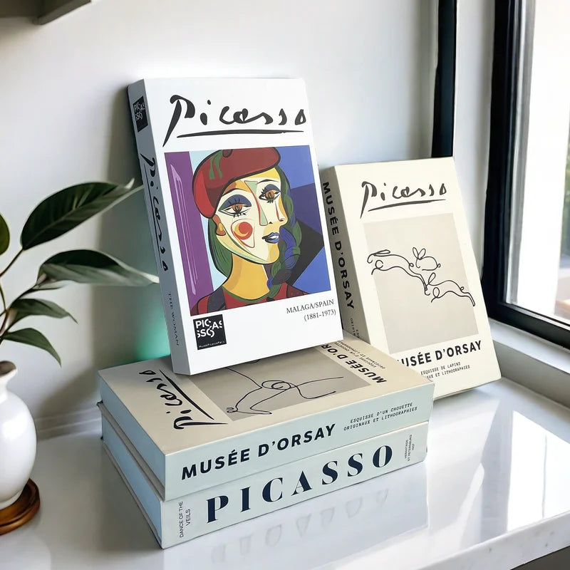 Livro Decorativo Bauhaus para Mesa de Centro no cantinho do café