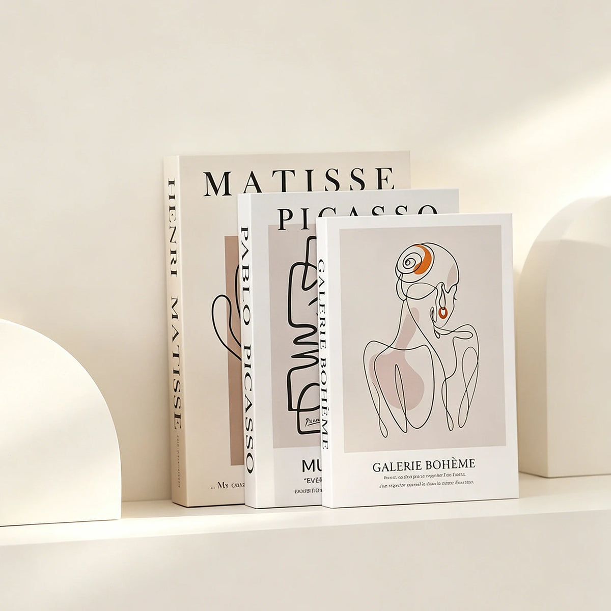 Livros Decorativos com Caixa para Sala e Aparador com detalhe de textura e acabamento
