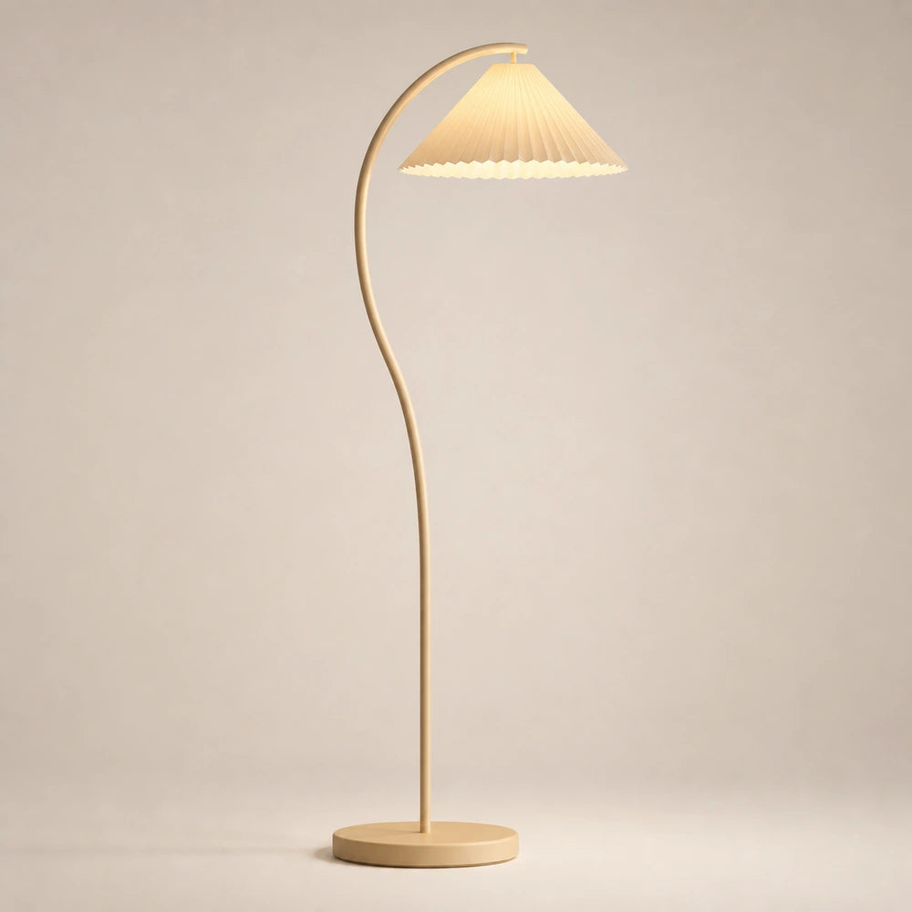 Luminária de chão creme na variante Luz Quente sobre fundo controlado