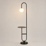 Preto com Mesa em Ferro — Luz Quente