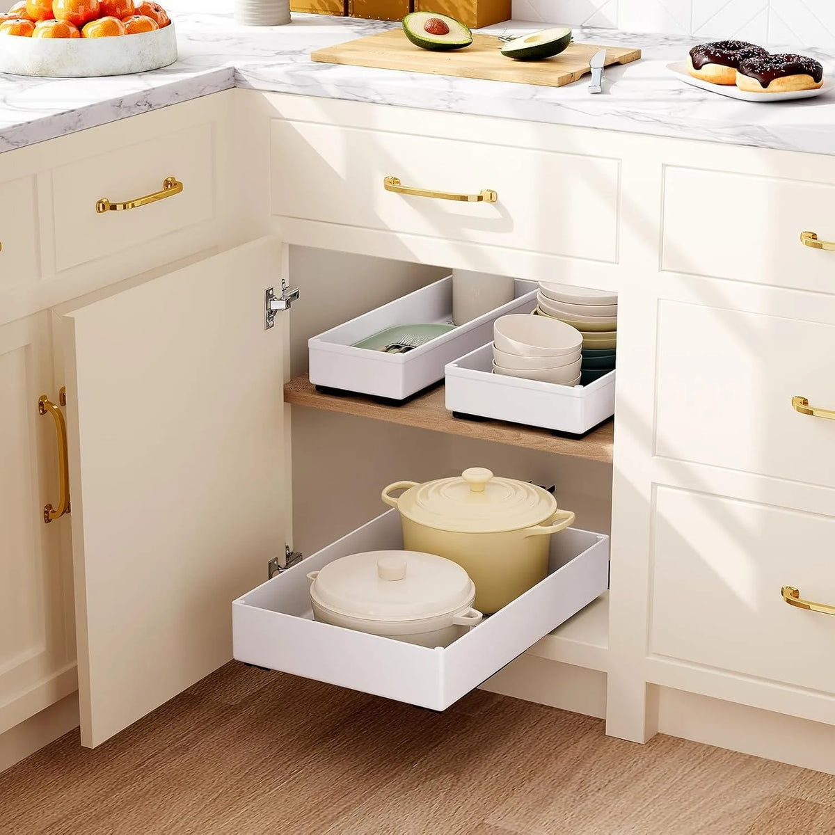 Organizador Deslizante para Armário de Cozinha com detalhe de textura e acabamento