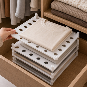 Organizador Dobrável para Camisetas e Malhas em imagem detalhe funcional premium - Viorenna