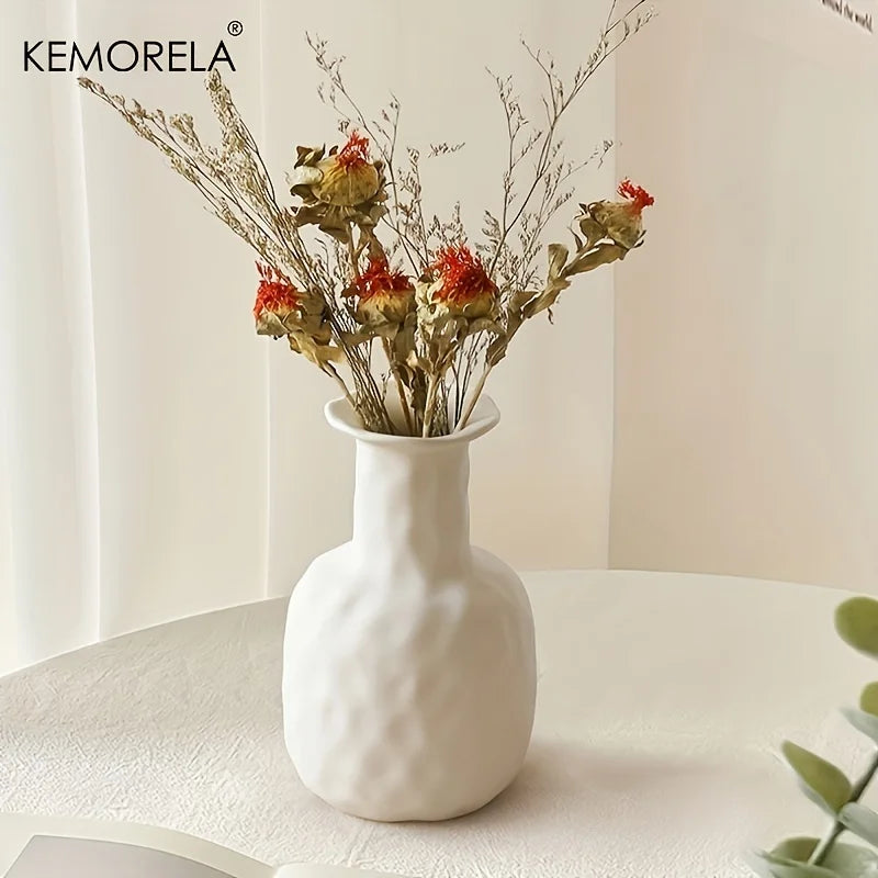 Vaso Decorativo Circular Vazado Nórdico de Cerâmica para Mesa Modelo 35 com detalhe de textura e acabamento