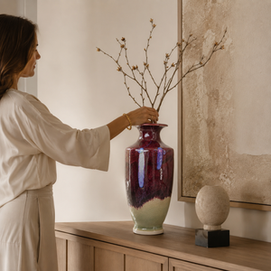Vaso Decorativo Estilo Oriental de Cerâmica para Rack em composição decorativa