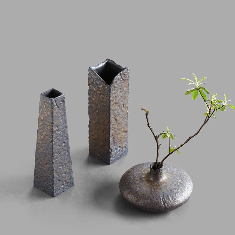 Vaso Decorativo Mini de Cerâmica para Plantas em sala decorada