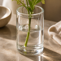 Vaso Decorativo Moderno de Vidro para Mesa em imagem close material premium - Viorenna