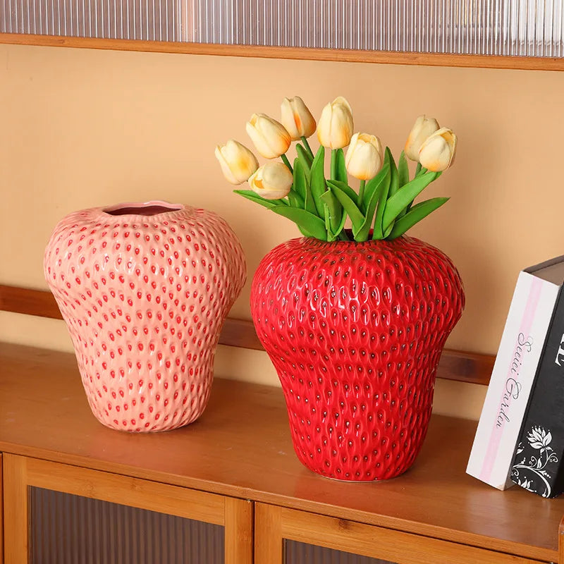 Vaso Decorativo Morango Criativo de Cerâmica para Mesa em sala decorada