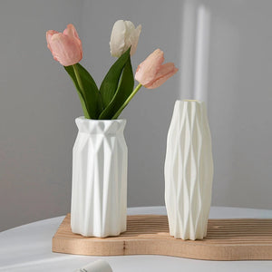 Vaso Decorativo Nórdico de Cerâmica para Mesa com detalhe de textura e acabamento
