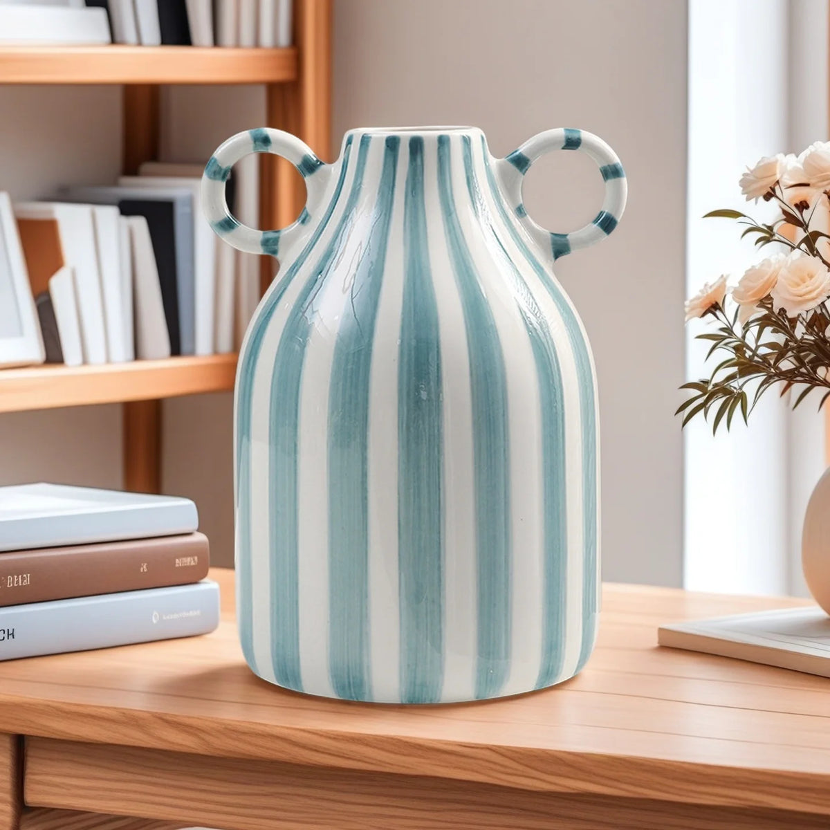 Vaso Decorativo Nórdico Listrado de Cerâmica para Plantas com detalhe de textura e acabamento