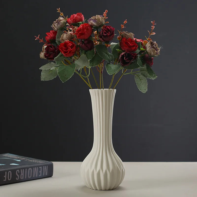 Vaso Decorativo Orgânico Escultural de Cerâmica para Mesa em sala decorada
